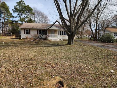 117 HOWARD ROAD