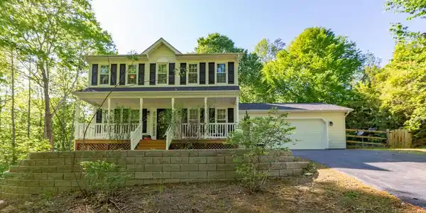 8863 SHERMAN CIRCLE
