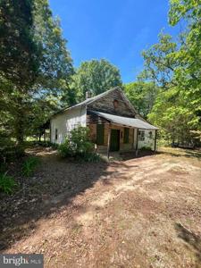 11495 A MARYLAND POINT ROAD