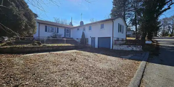 110 WOODSIDE ROAD
