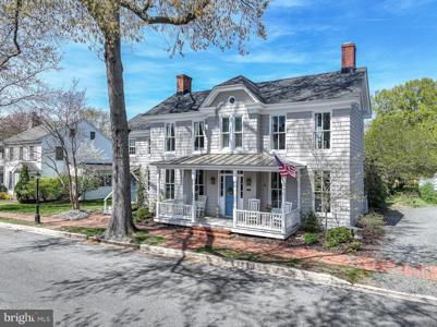 121 CHESTNUT