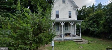 6704 CHESTNUT STREET