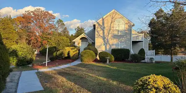1444 GREGG DRIVE