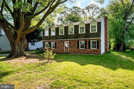 515 BAYSIDE DRIVE