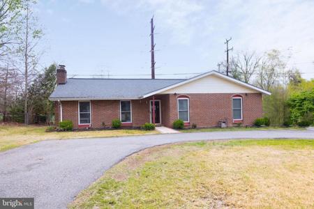 1205 AQUIA DRIVE