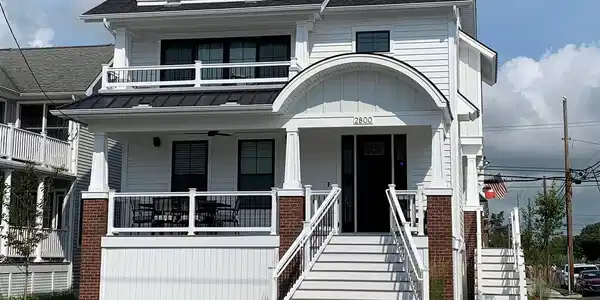 2800 ASBURY AVE