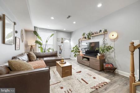 303 FAGLEY STREET