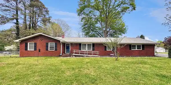 8221 HICKORY DRIVE