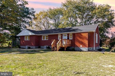 607 SHIRLEY DRIVE