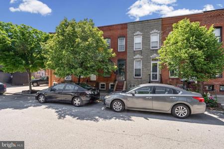 1456 ANDRE STREET