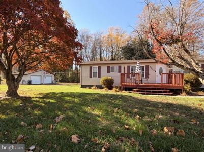 9050 PUMPKIN NECK ROAD