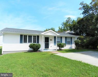 6137 RIVERVIEW DRIVE