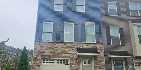 178 BETHLEHEM PL