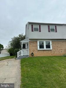 323 CHIMNEY OAK DRIVE