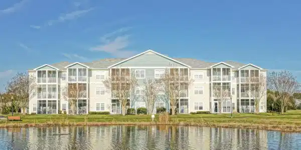 33156 N VILLAGE LOOP