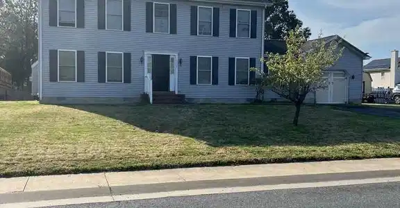 1109 HIGH STREET