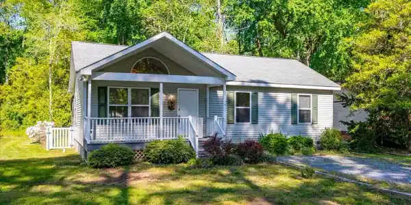 54 CAMELOT CIRCLE