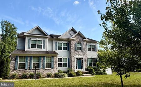 693 LOCH HAVEN ROAD