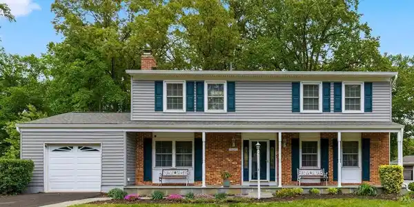 16040 LACONIA CIRCLE