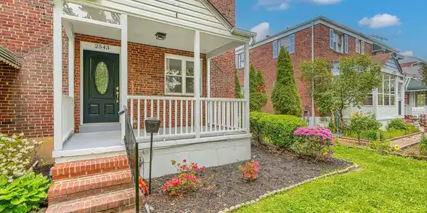 2543 LIBERTY PARKWAY
