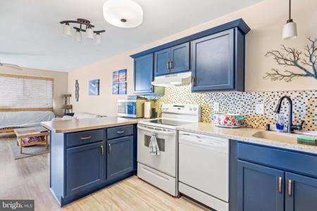 14203 COASTAL HIGHWAY