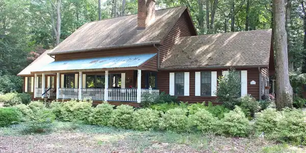 24035 CREEK LANE