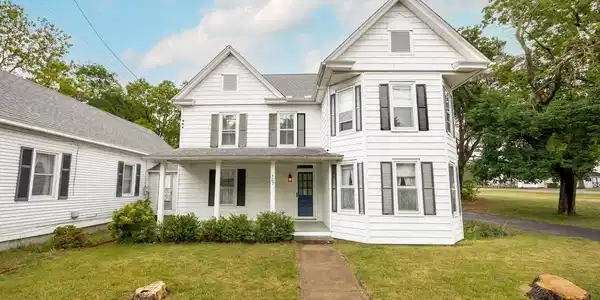 507 MAIN ST