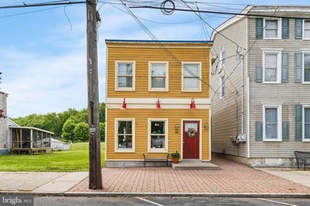 46 CLINTON STREET