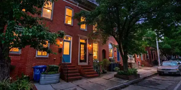 112 FORT AVENUE
