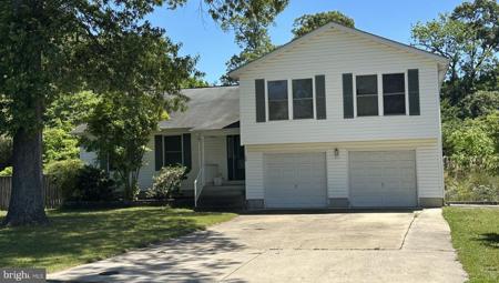 273 NORTH DRIVE
