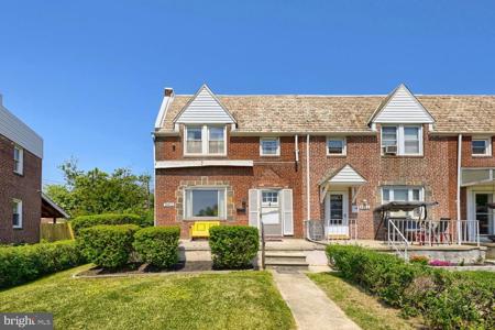 2411 FAIRWAY
