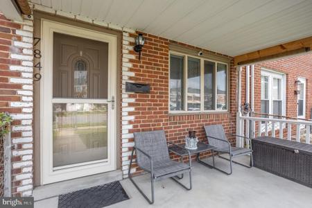 7849 SAINT CLAIRE LANE