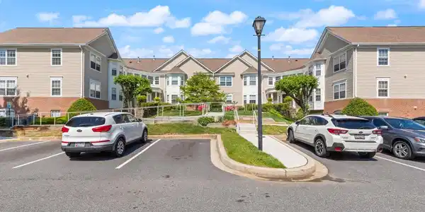 108 BAYLAND DRIVE