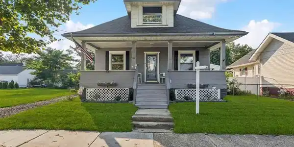 122 PENN