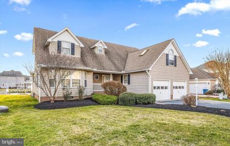28 HARLAN TRACE