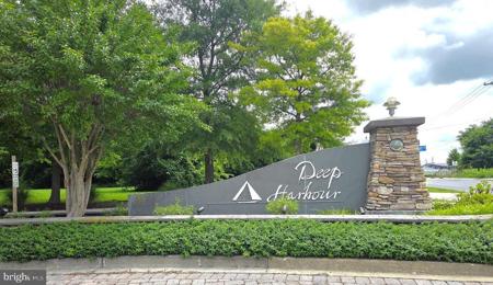 413 WATERFIELD COURT