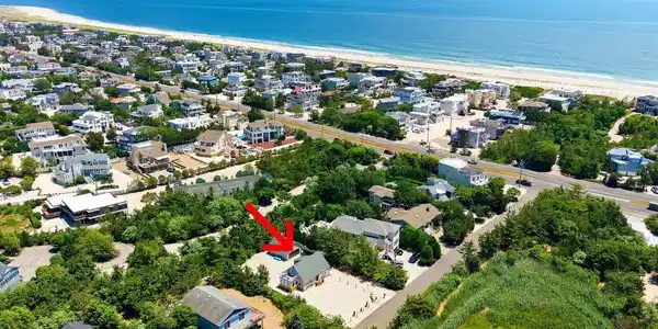 5 SANDY COVE