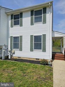 415 HILLTOP LANE