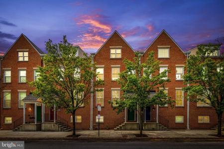 2338 CAMBRIDGE WALK