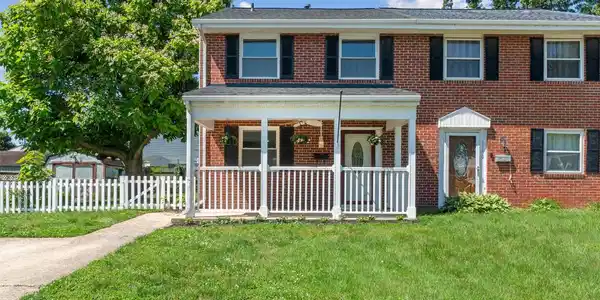 8582 BEACON POINT ROAD