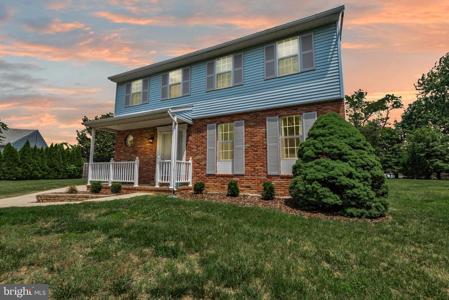 8328 SAIL COURT