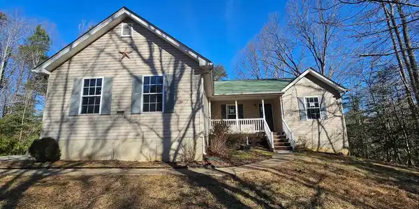 12106 LONG WOLF LANE