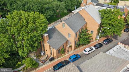 124 MONTGOMERY STREET