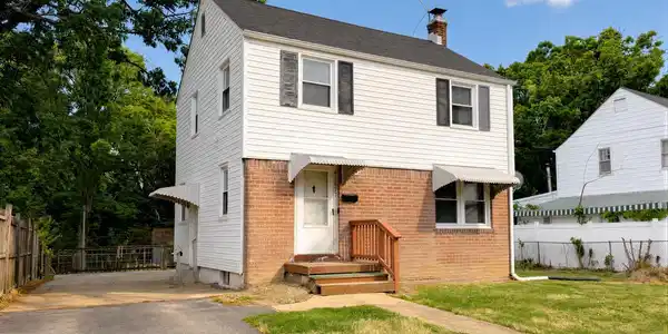 46627 YORKTOWN ROAD