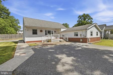 2411 POPLAR ROAD