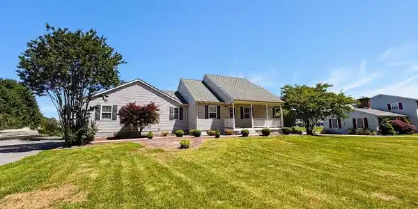 705 VANCE NECK ROAD