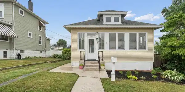 111 3RD AVENUE