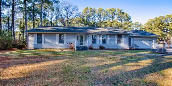 5046 MANOKIN ROAD