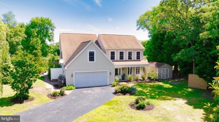 121 SEAWINDS DRIVE