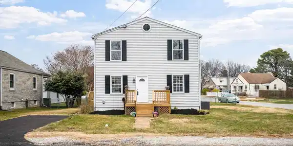 511 RIVERSIDE DRIVE